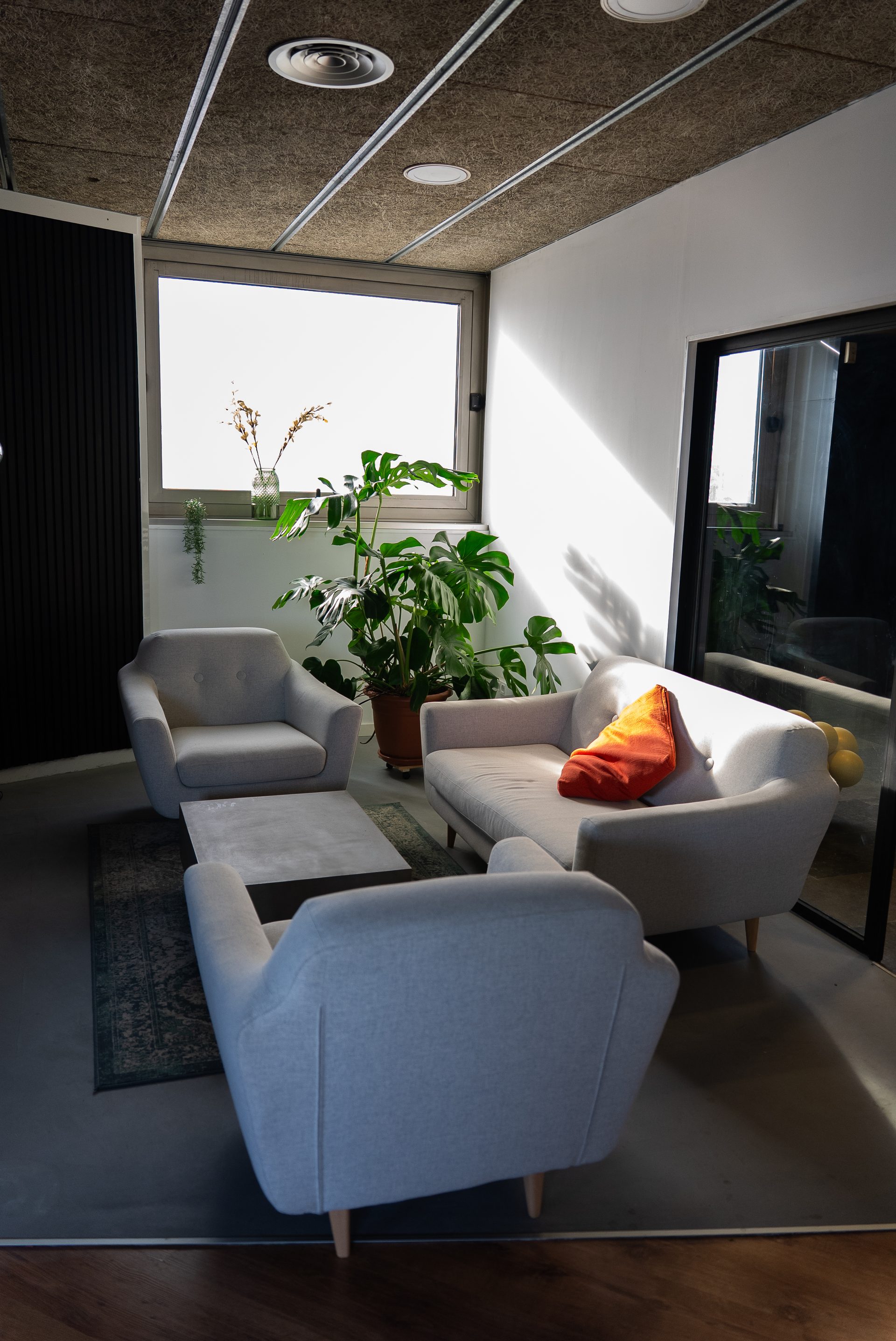 Instalaciones NOT A ROBOT