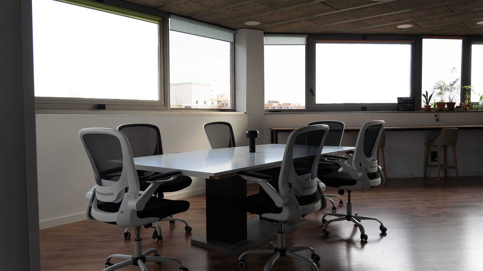 Instalaciones NOT A ROBOT